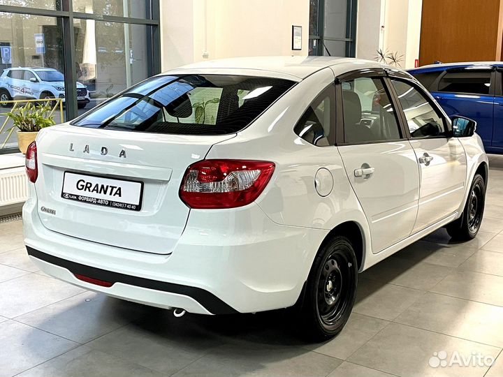 LADA Granta 1.6 МТ, 2023