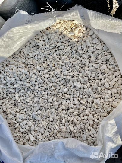 Щебень мраморный белый