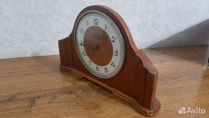 Настольные часы счз