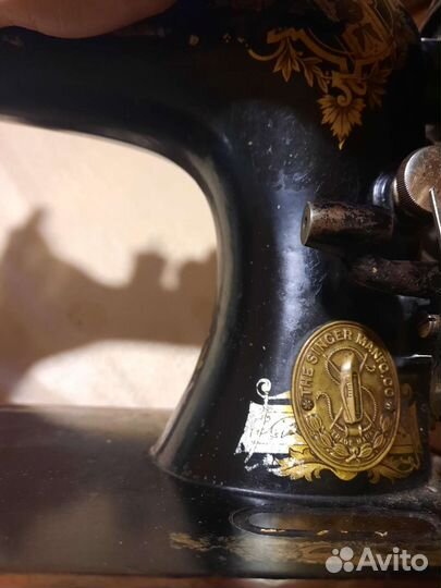 Швейная машина Singer