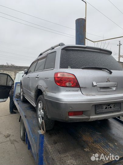 Разбор на запчасти mitsubishi аутлендер