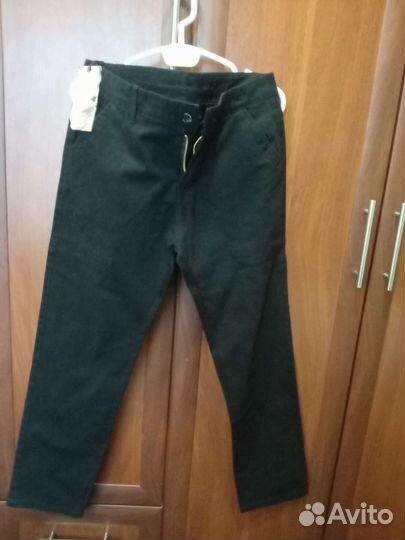 Джинсы новые на мальчика