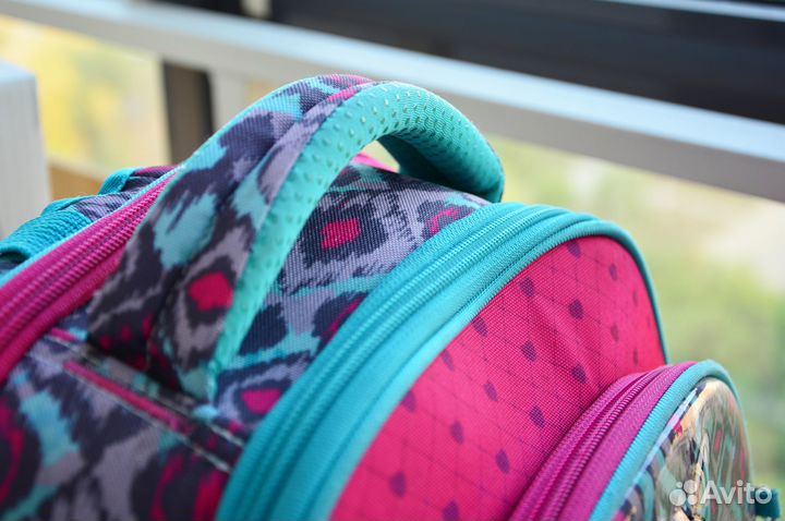 Рюкзак школьный