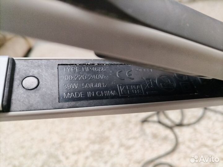 Выпрямитель для волос Philips HP4686/00