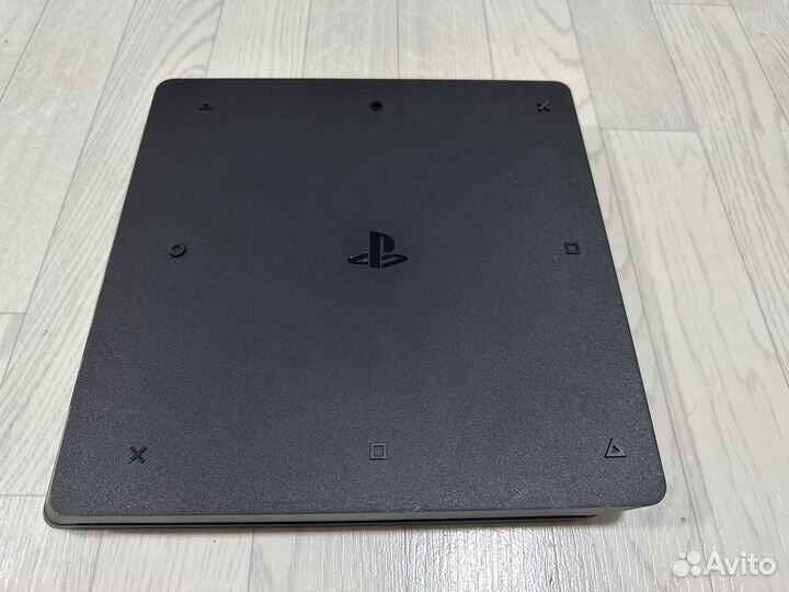 Sony PlayStation 4 slim прошитая 9.00 + игры