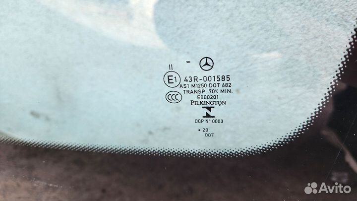 Лобовое стекло Mercedes-Benz w213