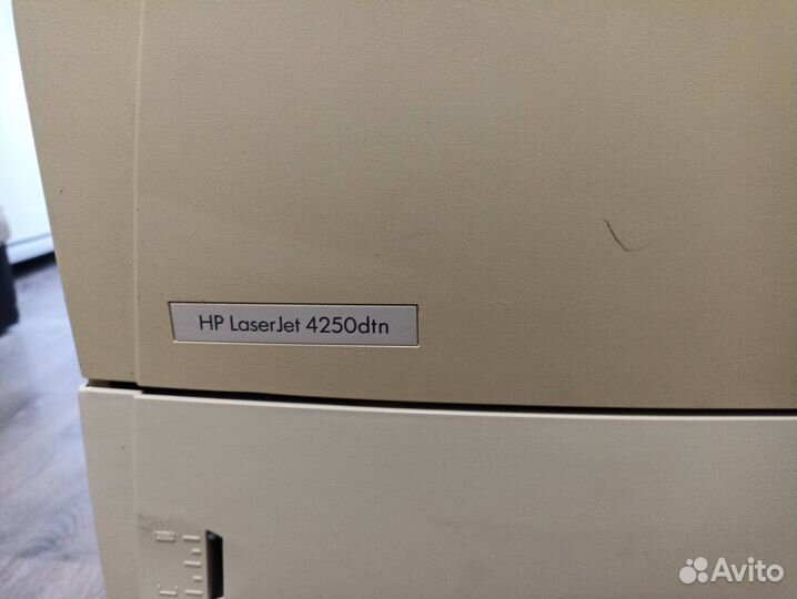Принтер лазерный HP бу