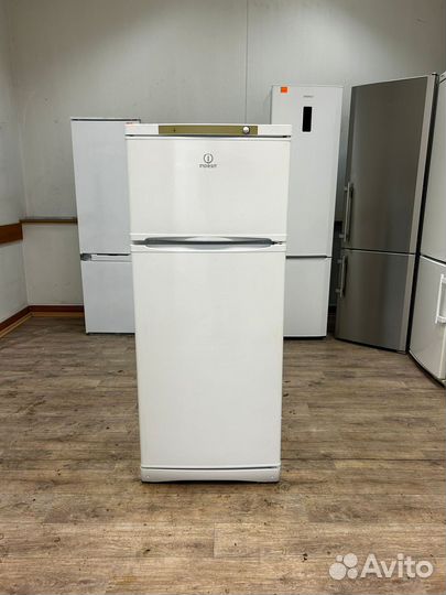 Холодильник индезит. Доставка