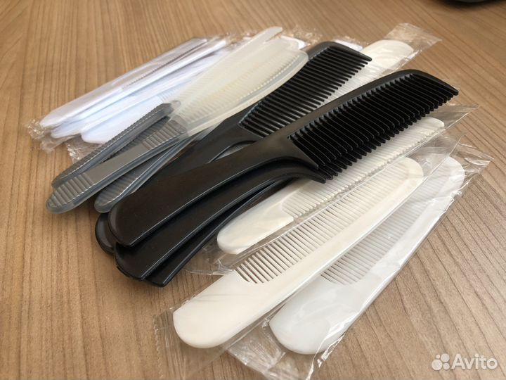 Расчески в ассормтементе новые