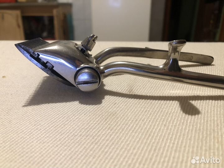 Машинка для стрижки волос