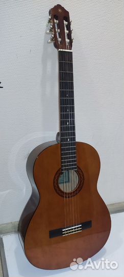 Гитара Yamaha-C40