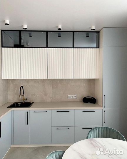 Кухонные гарнитуры