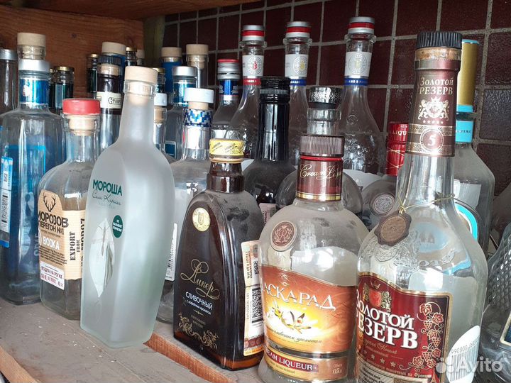 Бутылка стеклянная