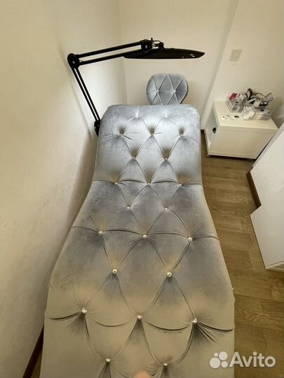 Кушетка для наращивания ресниц