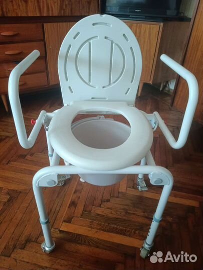 Кресло туалет для инвалидов