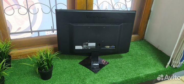 Монитор ViewSonic 22