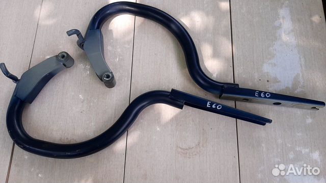 Петля багажной двери BMW 5-Series 525I E60