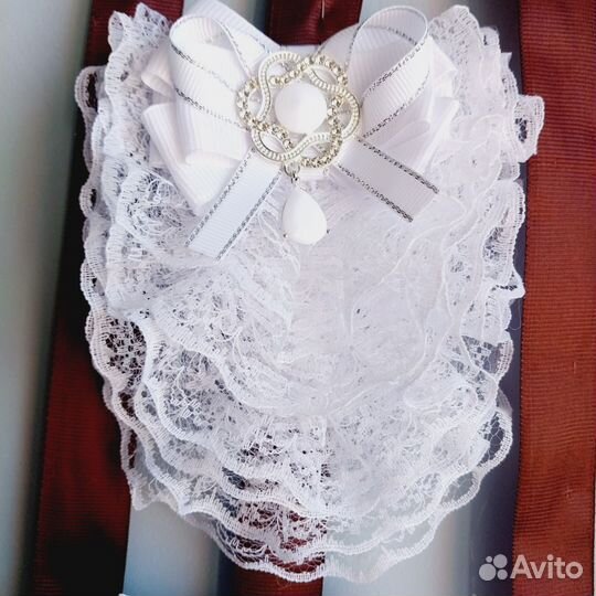 Жабо, галстук в наличии