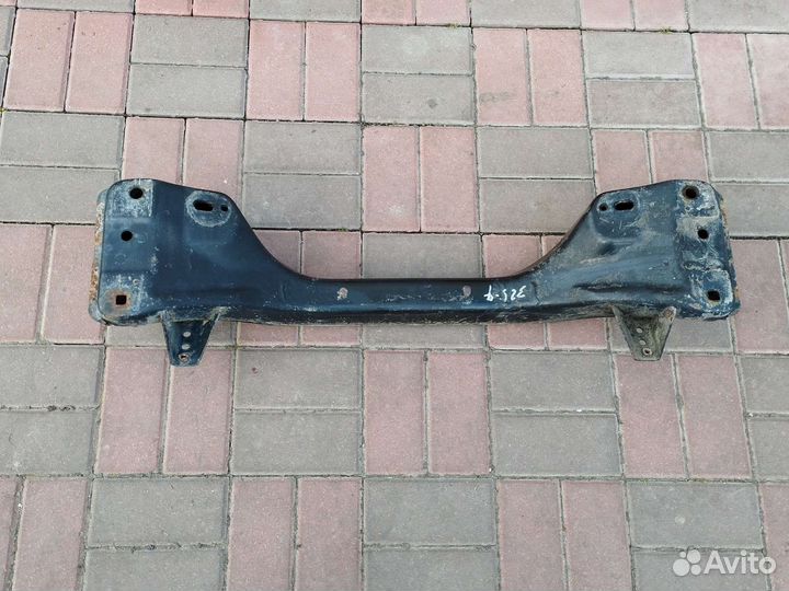 Балка передняя Toyota Crown S170 4wd