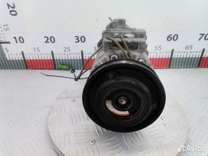 Компрессор кондиционера для Volkswagen Passat 5