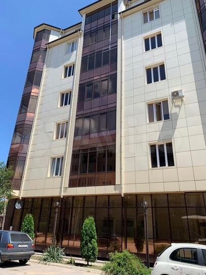 3-к. квартира, 140 м², 2/7 эт.