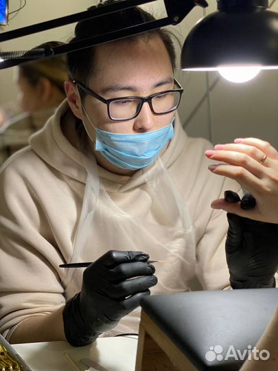 Маникюр бесплатно