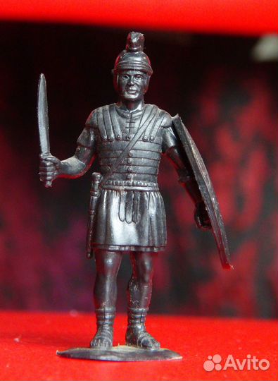 Солдатики разные