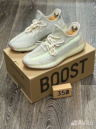 Кроссовки мужские Adidas Yeezy 350 v2 (41-45)