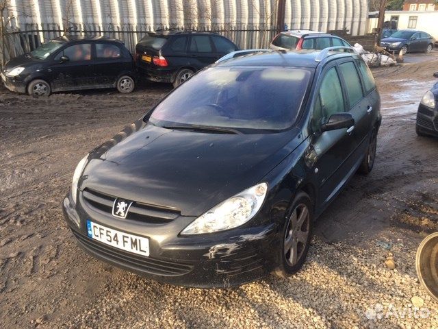 Разбор на запчасти Peugeot 307