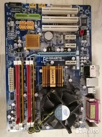 Материнская плата