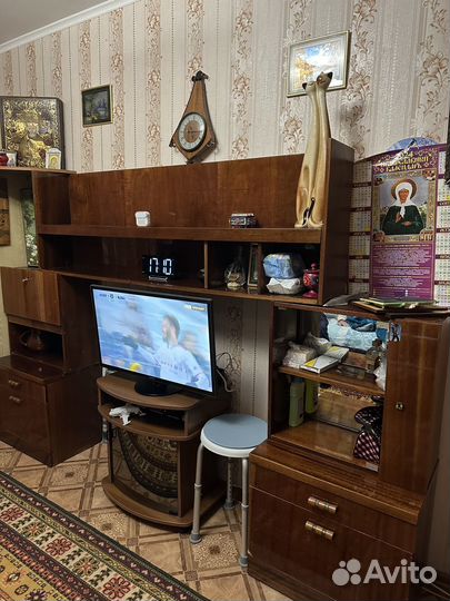 Стенка в гостиную