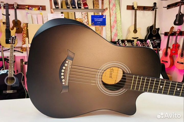 Новая гитара Belucci BC-C38BK из карбона