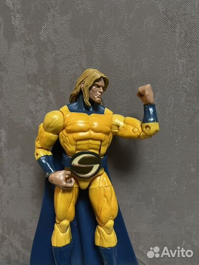 Фигурка marvel legends 