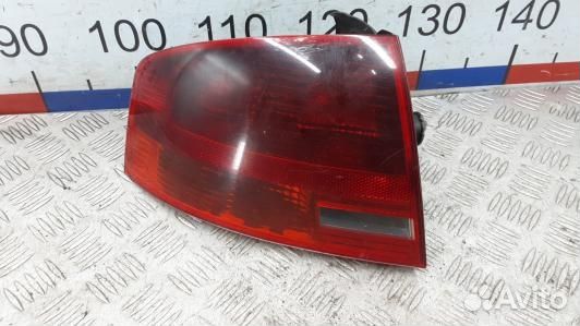 Фонарь задний левый audi A4 B7 (5DN26MX01)