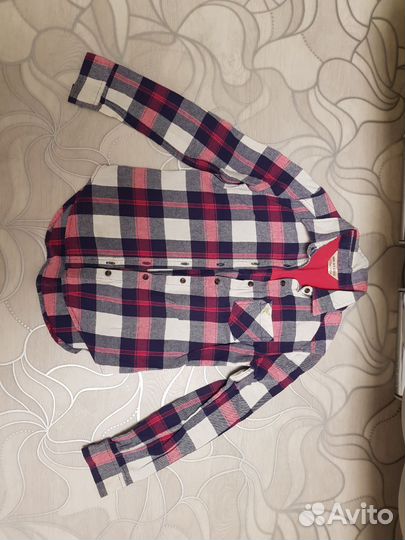 Свитера, кофты, рубашки для девочки