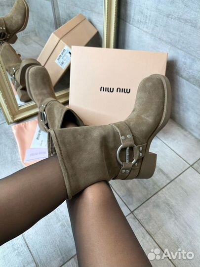 Сапоги ботинки чопперы Miu Miu натуральные