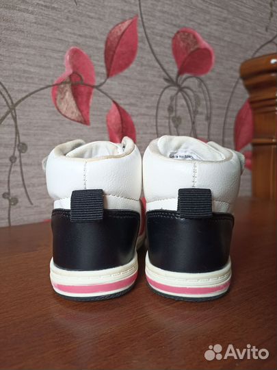 Ботинки демисезонные для девочки