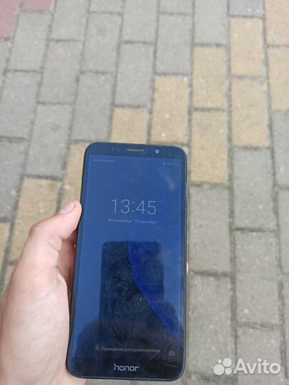 Телефон Honor 7a
