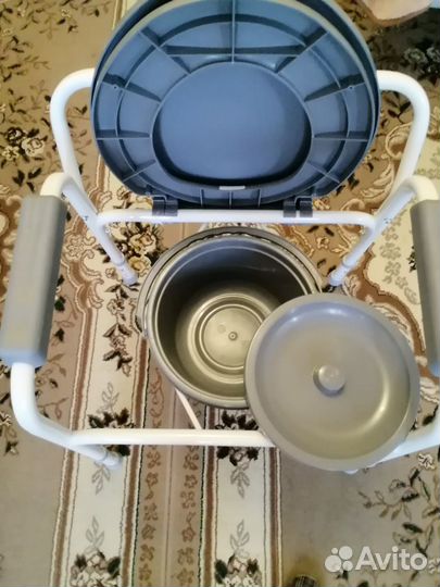 Стул -туалет для тяжело больного