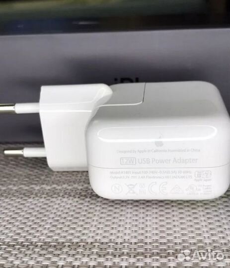 Сетевое зарядное устройство apple 12Вт