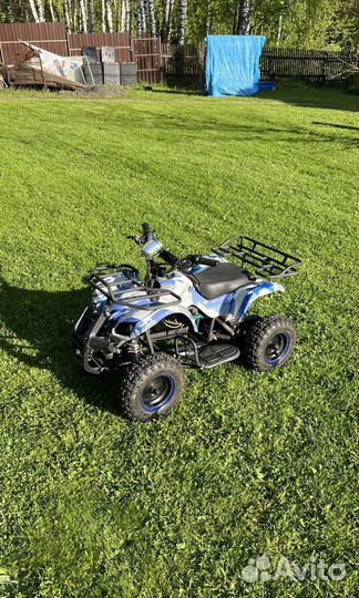 Детский электрический квадроцикл Sherhan 200