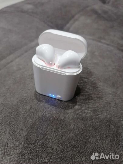 Беспроводные наушники