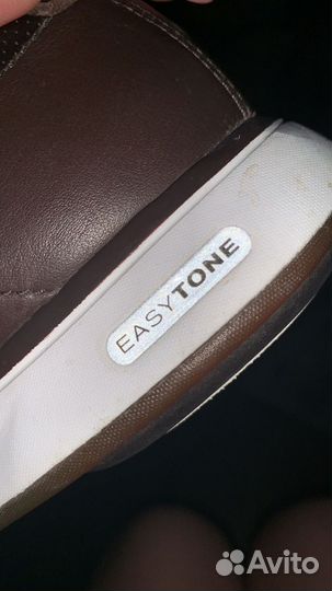 Женские кожаные кросовки Reebok easytone