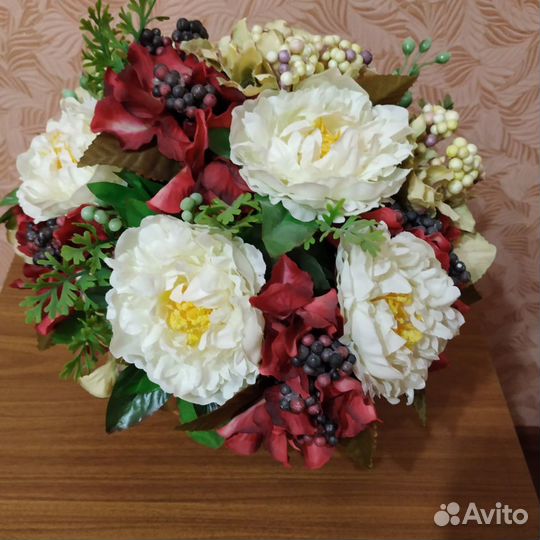 Интерьерные композиции цветов. Ручная работа