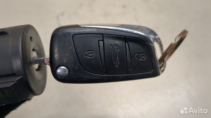 Замок зажигания Citroen C4, 2011