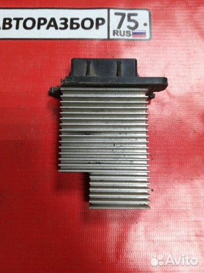 Реостат печки Toyota Vista ZZV50 1zzfe