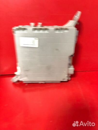 Блок предохранителей Lexus Ls600H