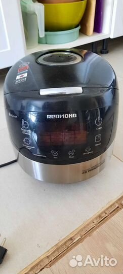 Мультиварка redmond rmc m90