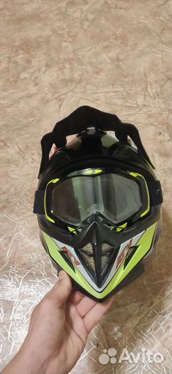 Кроссовый шлем с очками