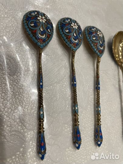 Серебряные ложки с эмалью